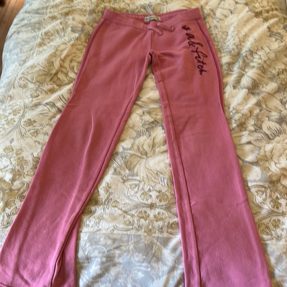 Girls A&F sweatpants